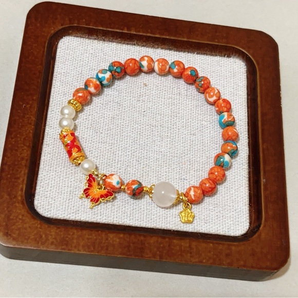 Jewelry - Handmade bracelets